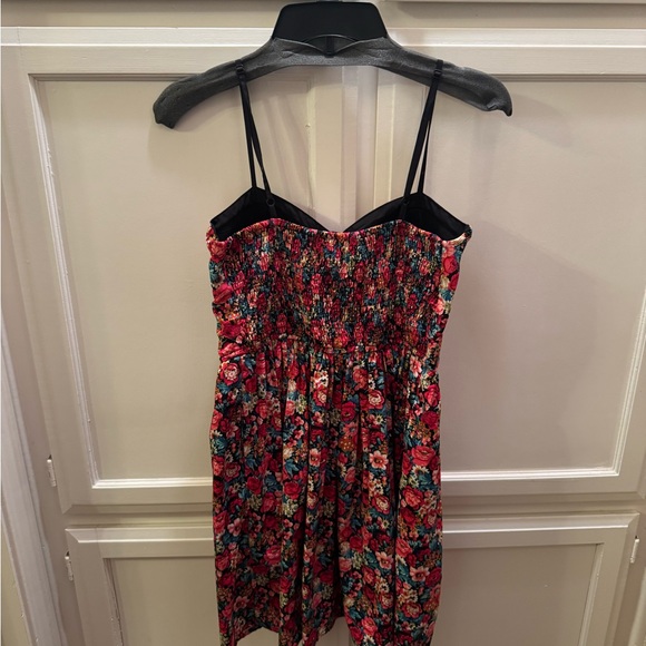 Floral summer dress - Picture 2 of 3